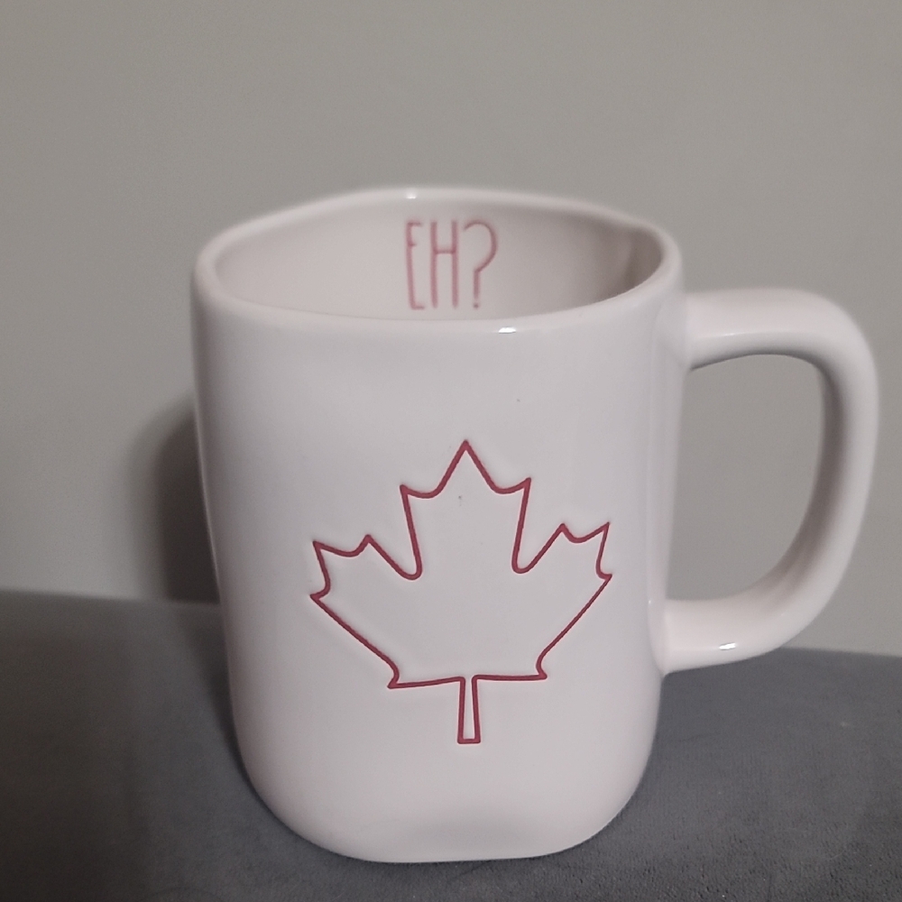 Rae Dunn Maple Leaf Mug